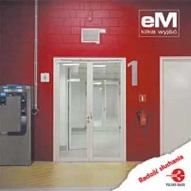 Kilka wyjść by eM - album cover