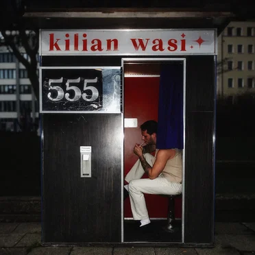 555