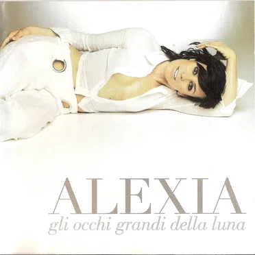 Gli occhi grandi della luna