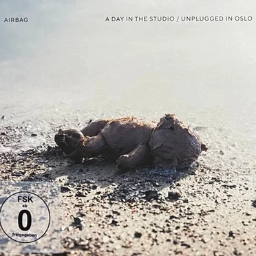 A Day in the Studio / Unplugged in Oslo