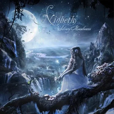 Silvery Moonbeams by Níobeth - album cover