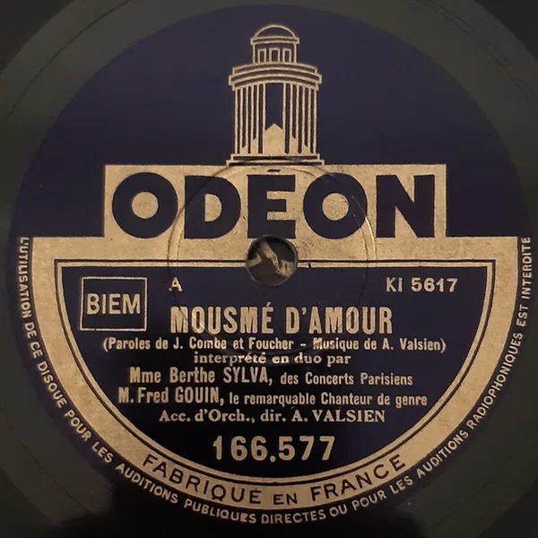 Mousmé d’amour / Ferme tes jolis yeux