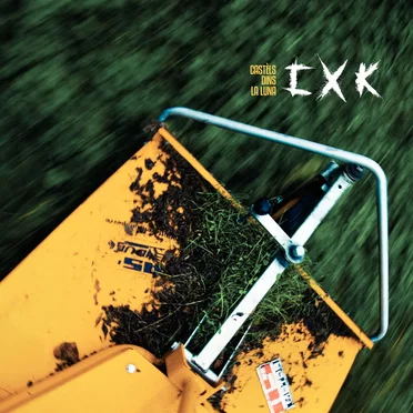 Castèls dins la luna by CXK - album cover