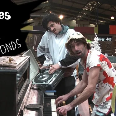 Petits bonds by Les Types à Pied - album cover