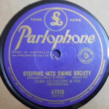 Stepping Into Swing Society / Country Gal