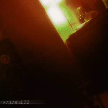 D32