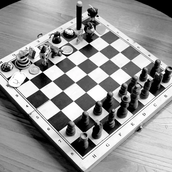 Playing An Anarchist at Chess