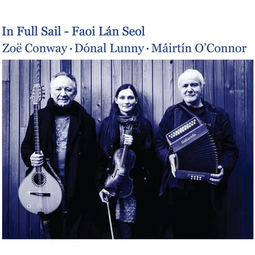 Faoi Lán Seol (In Full Sail)