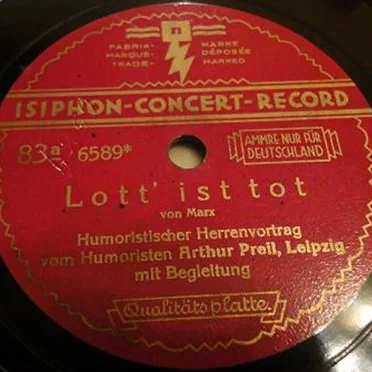Lott' ist tot / Das schönste ist der Treppenklatsch