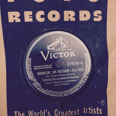 Swingin' on Nothin' / On the Alamo