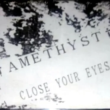 CLOSE YOUR EYES by †AMETHYST† - album cover