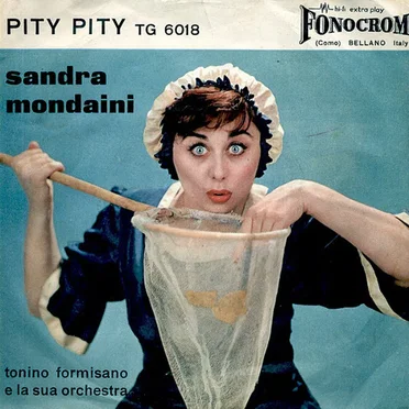 Pity Pity by Sandra Mondaini - album cover