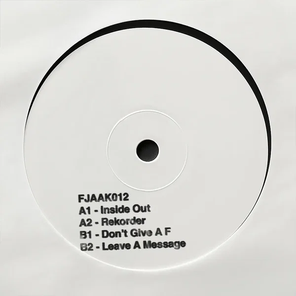 FJAAK 012