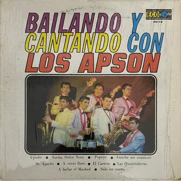 Bailando y cantando con Los Apson
