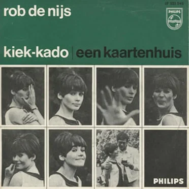 Kiek-kado / Een kaartenhuis