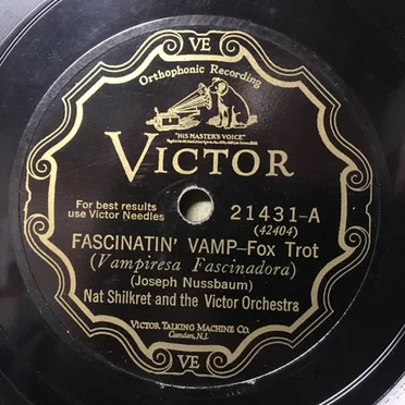 Fascinatin’ Vamp / Dancing Shadows