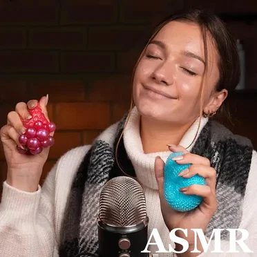 BRAIN MELTING TRIGGERS by Nanou ASMR - album cover