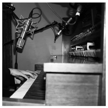 Live At Tone Deaf 10-27-11