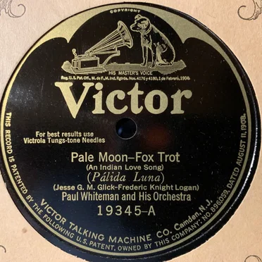 Pale Moon / Fox Trot Classique