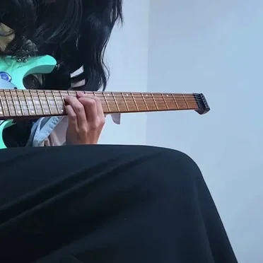 can you play guitar like this