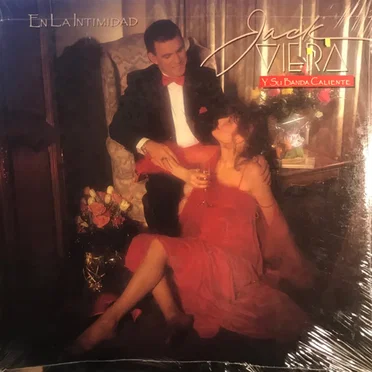 En la intimidad by Jack Viera y su Banda Caliente - album cover