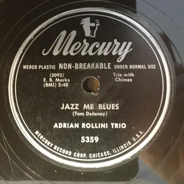 Oye Negra / Jazz Me Blues