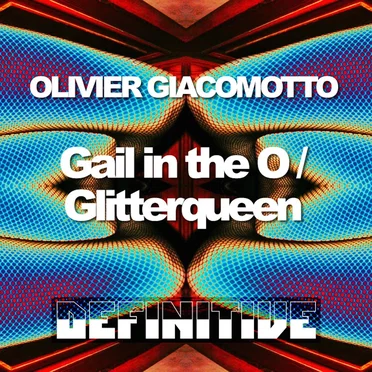 Gail in the O / Glitterqueen