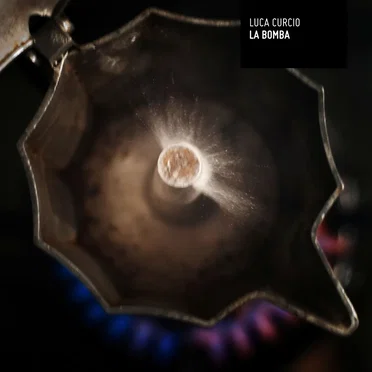 La Bomba by Luca Curcio - album cover