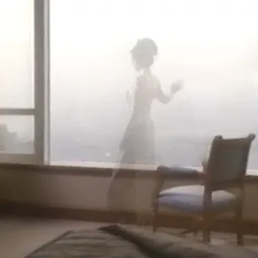 仮初