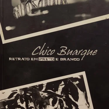 Retrato em preto e branco