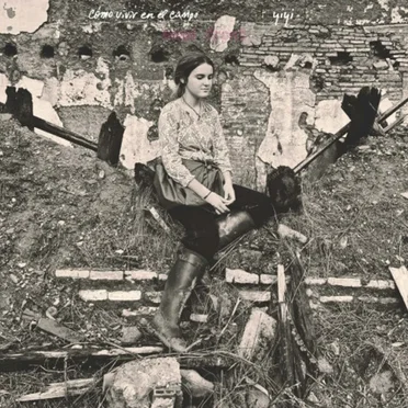 Yiyi by Cómo Vivir en el Campo - album cover