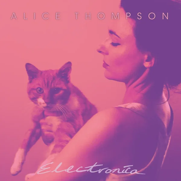 Electronica Three