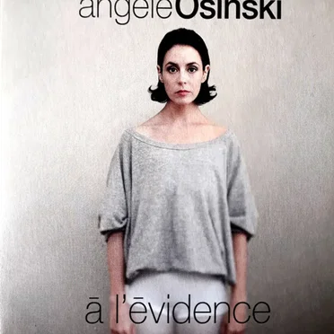 À L'évidence