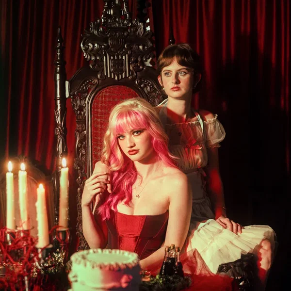 ALICE (Red Queen Version)