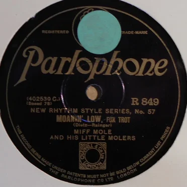 Moanin' Low / Ring Dem Bells