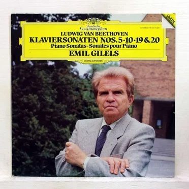 Piano Sonatas nos. 5, 19, 20, 10