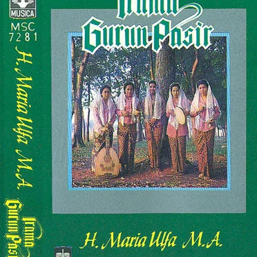 Irama Gurun Pasir by Hj. Maria Ulfah. MA - album cover