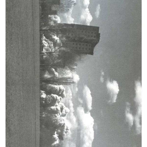 vide médian / Black Matter Phantasm