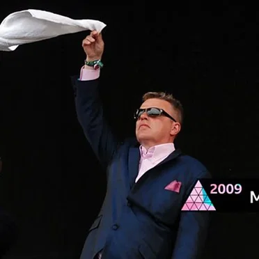 2009-06-28: Glastonbury Festival of Contemporary Performing Arts, UK