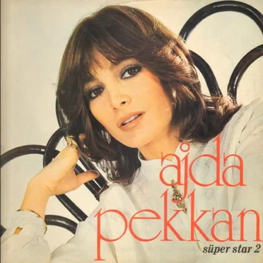 Süper Star 2 by Ajda Pekkan - album cover