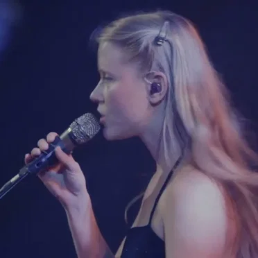 Lose My Head (Live at Lodge Room)