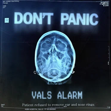 DON'T PANIC