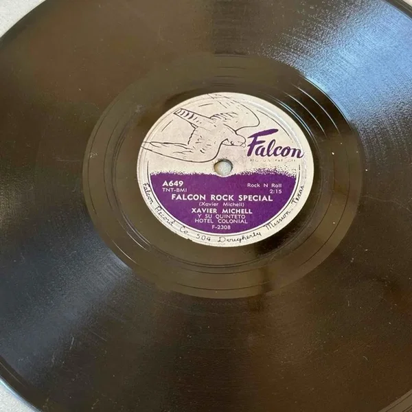 Falcon Rock Special / Yo tengo una muñeca