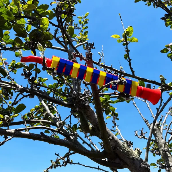 Plastic Songbird Theme