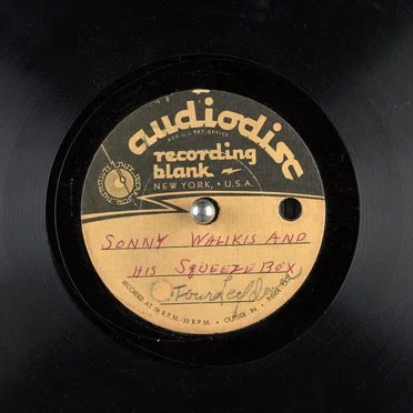 Four Leaf Clover / White Christmas by Sonny Walikis and his squeeze box - album cover