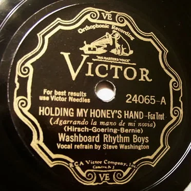 Holding My Honey's Hand / Hummin' to Myself