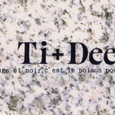 Rouge et noir,c'est le poison pour toi.