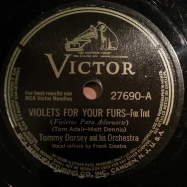 Violets for Your Furs / Somebody Loves Me