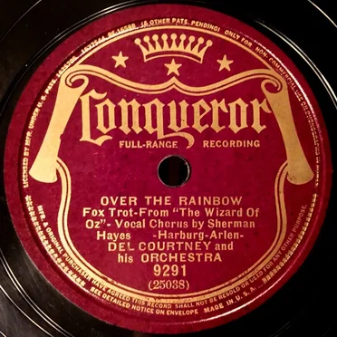 The Lamp Is Low / Over the Rainbow by Del Courtney and His Orchestra - album cover