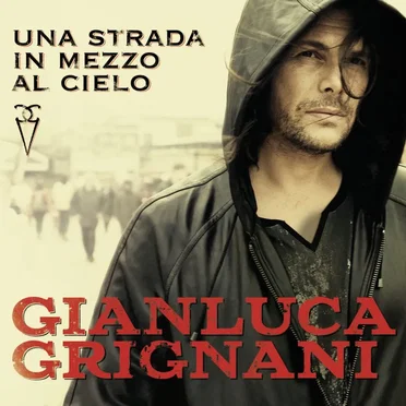 Una strada in mezzo al cielo